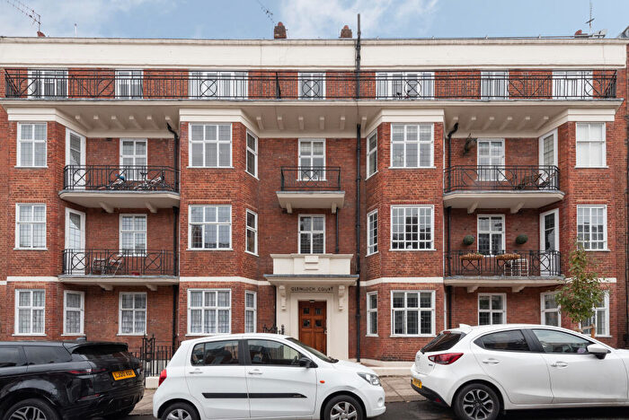 3 Bedroom Apartment For Sale In Glenmore Road, London, NW3