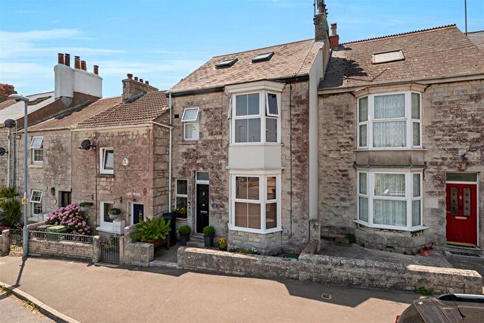 4 Bedroom Terraced House For Sale In Park Road, Portland, DT5