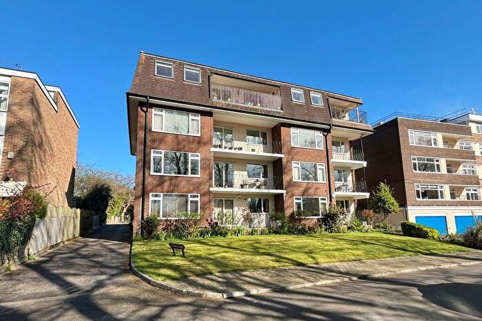 3 Bedroom Flat For Sale In Kelsey Park Avenue, Beckenham, BR3