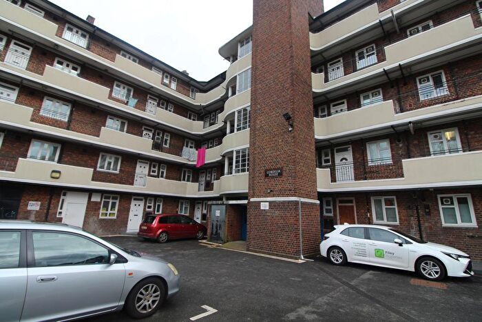 2 Bedroom Flat To Rent In Cordelia House, Hoxton, N1
