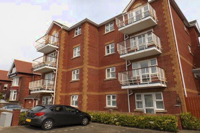2 Bedroom Flat To Rent In Festing Road, Southsea, PO4
