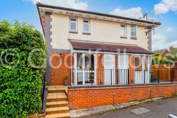 1 Bedroom House To Rent In Autumn Drive, Sutton, SM2