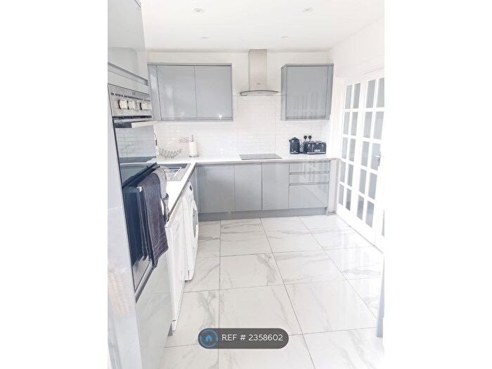 4 Bedroom Semi-Detached House To Rent In Holyrood Avenue, South Harrow, HA2