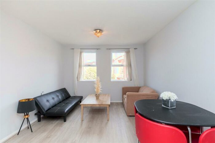 2 Bedroom Terraced House To Rent In Greenland Mews, London, SE8