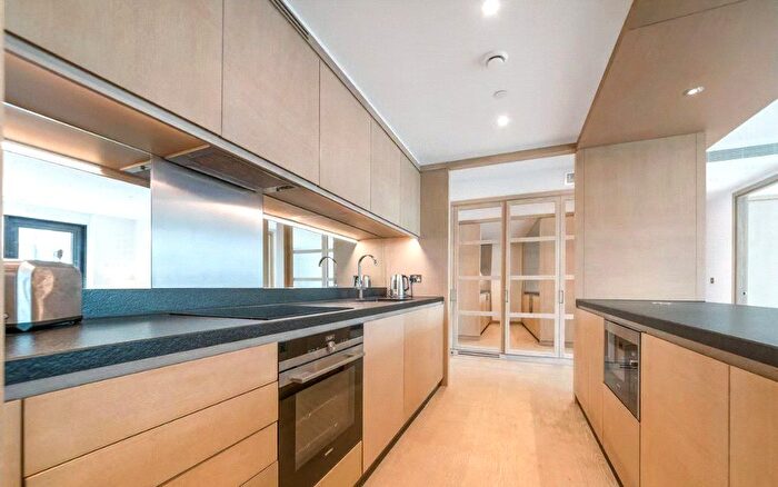 1 Bedroom Flat To Rent In Viaduct Gardens, London, SW11