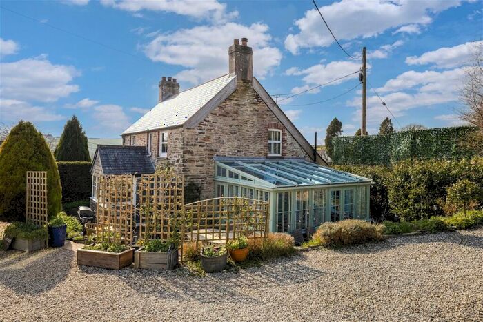 3 Bedroom Detached House For Sale In Trevelmond, Liskeard, PL14