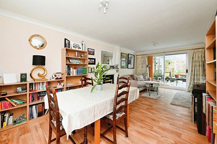 5 Bedroom Detached House For Sale In Bulrush Avenue, Downham Market, PE38