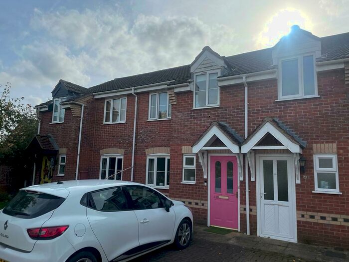 3 Bedroom Terraced House To Rent In Wells Drive, Bracebridge Heath, LN4