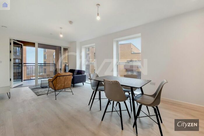 2 Bedroom Flat To Rent In Tidey Apartments, East Acton Lane, London, W3