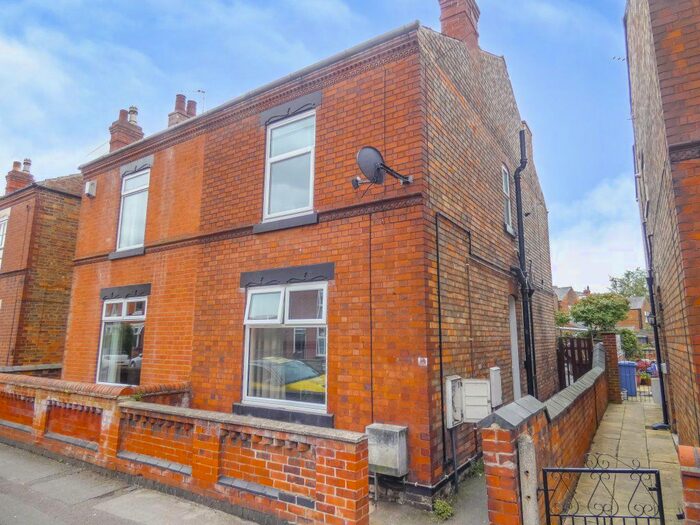 1 Bedroom Flat To Rent In Maxwell Street, Long Eaton, NG10