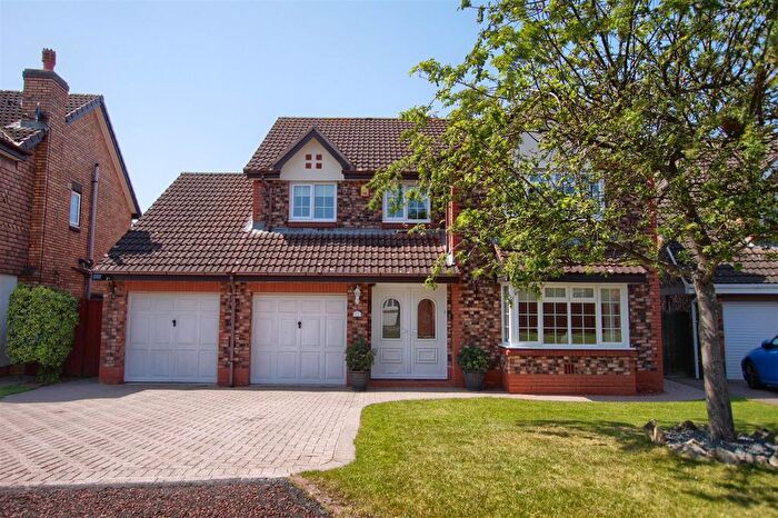 4 Bedroom Detached House For Sale In Rothbury Close, Ingleby Barwick, TS17