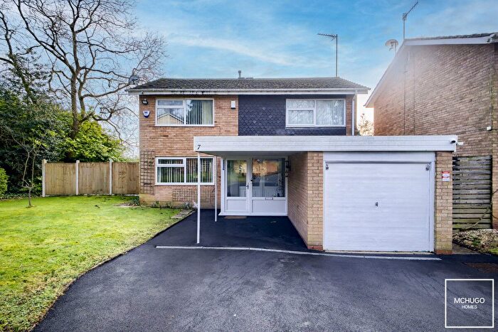 4 Bedroom Detached House For Sale In Kesteven Close, Edgbaston, B15