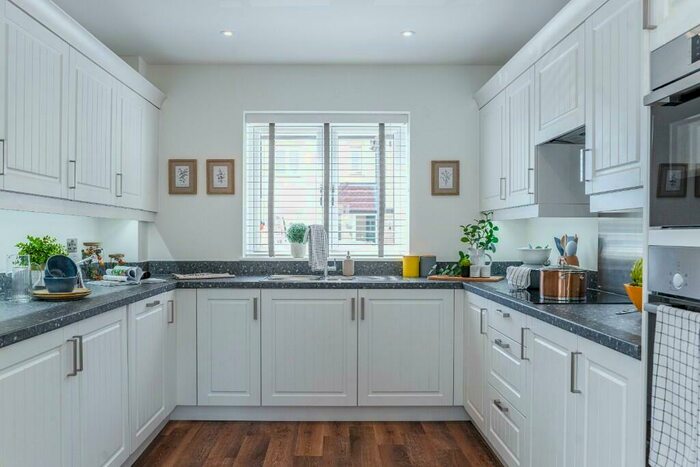 1 Bedroom Retirement Property For Sale In Millfield Green, Millfield Lane, Caddington, LU1