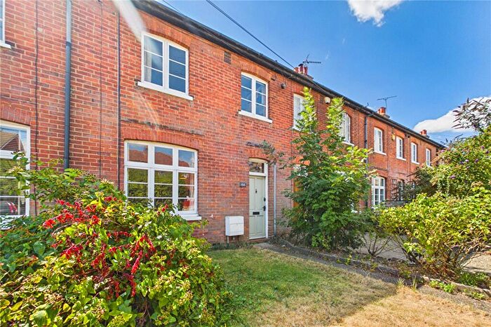3 Bedroom Terraced House For Sale In Lower Brook Street, Basingstoke, Hampshire, RG21