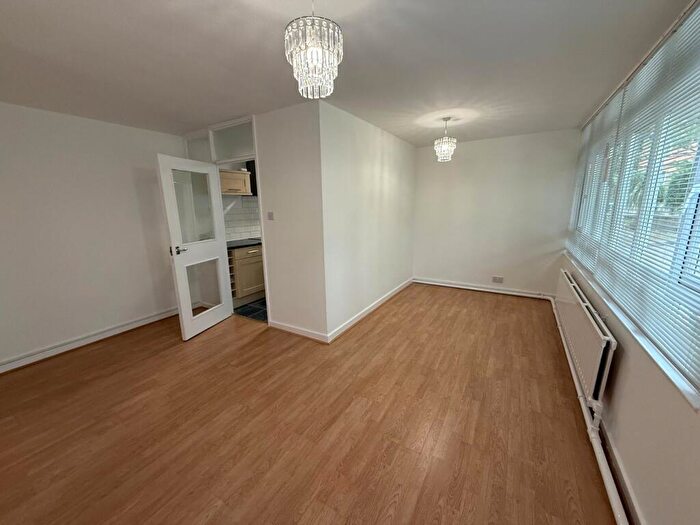 1 Bedroom Flat To Rent In Highland Road, Bromley, BR1