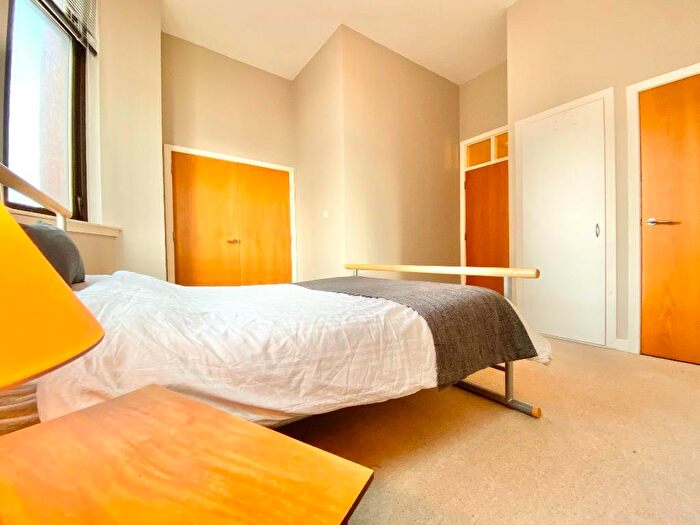 1 Bedroom Flat To Rent In Renfield Street, City Centre, Glasgow, G2