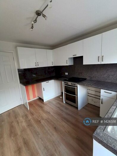 2 Bedroom Terraced House To Rent In Cairnduff Place, Stewarton, Kilmarnock, KA3