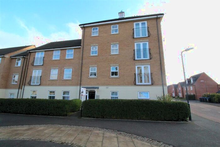 2 Bedroom Flat To Rent In Flaxdown Gardens, Rugby, CV23