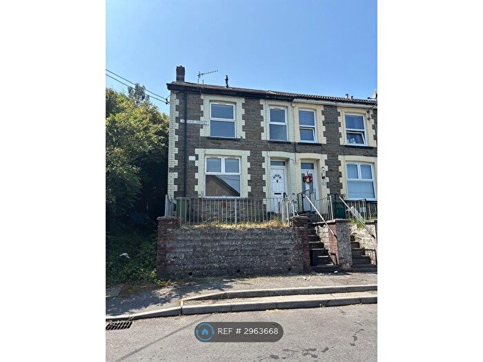 2 Bedroom End Of Terrace House To Rent In Arthur St, Mountain Ash, CF45