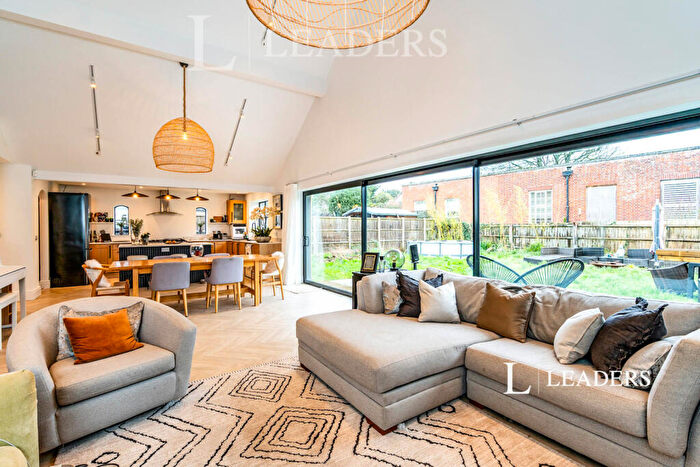 3 Bedroom Bungalow To Rent In Yapton Road, Middleton-on-Sea, Bognor Regis, PO22