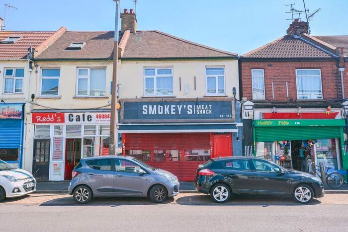 2 Bedroom Flat To Rent In Sutton Road, Southend-On-Sea, SS2