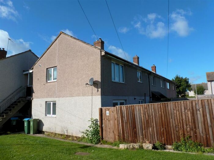 2 Bedroom Maisonette To Rent In Harcourt Green, Aylesbury, HP19