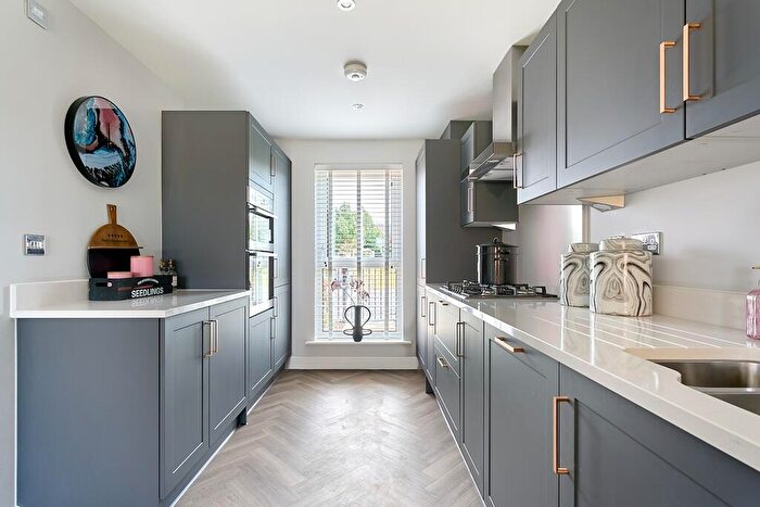 3 Bedroom Terraced House For Sale In Thorpe Close, Bordon, Hampshire, GU35