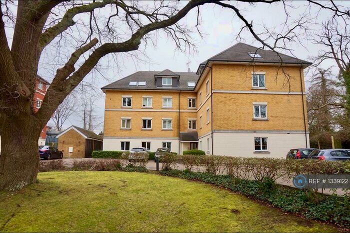 1 Bedroom Flat To Rent In Glen Eyre Road, Southampton, SO16