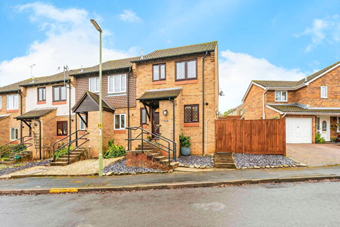 3 Bedroom End Of Terrace House For Sale In Eden Road, West End, Southampton, SO18