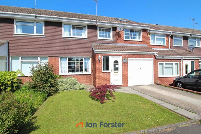 4 Bedroom Terraced House To Rent In Hereford Court, Kingston Park, NE3