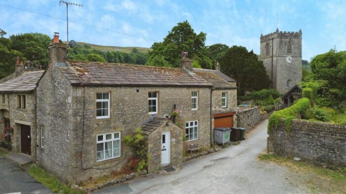 3 Bedroom House For Sale In Bridge House, The Green, Kettlewell, BD23