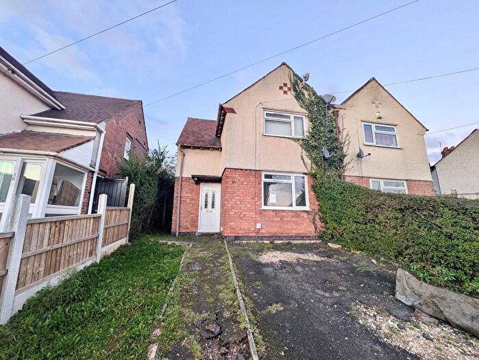 3 Bedroom Semi Detached House For Sale In Kitchener Avenue, Derby, Derbyshire, DE23