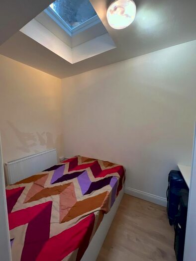 2 Bedroom Flat To Rent In Belgrave Road, London, SW1V