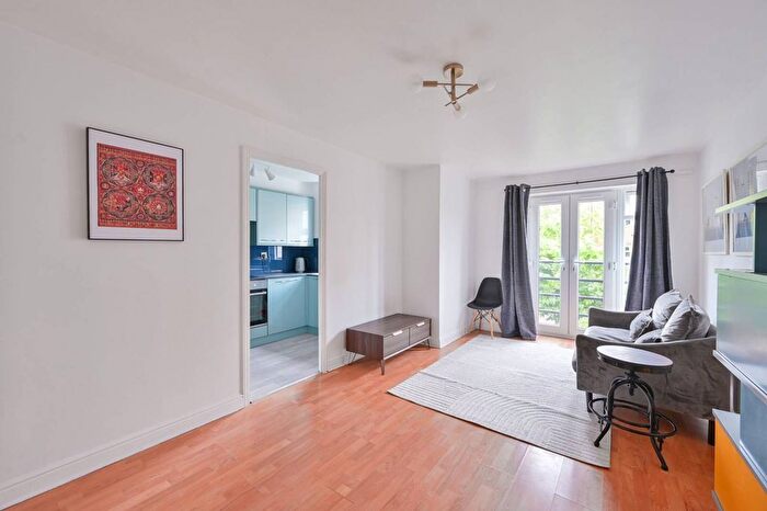 1 Bedroom Flat For Sale In Glaisher Street, Greenwich, London, SE8