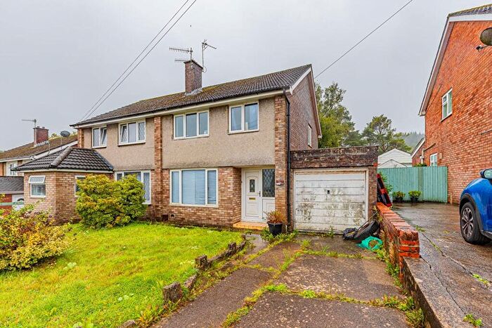 3 Bedroom Semi-Detached House For Sale In St. Davids Way, Caerphilly, CF83