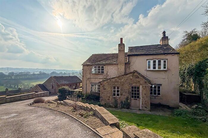 3 Bedroom Detached House For Sale In High Street, Thornhill, Dewsbury, WF12