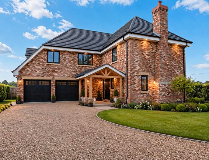 5 Bedroom Detached House For Sale In The Fen, Baston, Peterborough, PE6