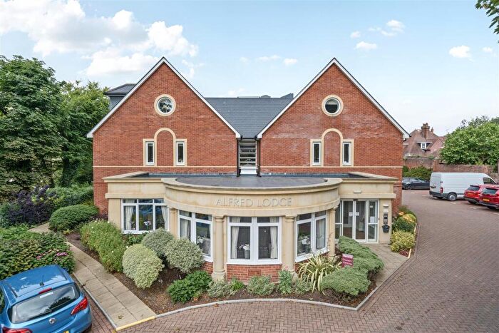 1 Bedroom Retirement Property For Sale In Alfred Lodge, Bridport, DT6