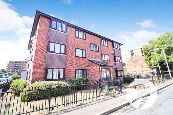 1 Bedroom Flat For Sale In The Nursery, Erith, DA8