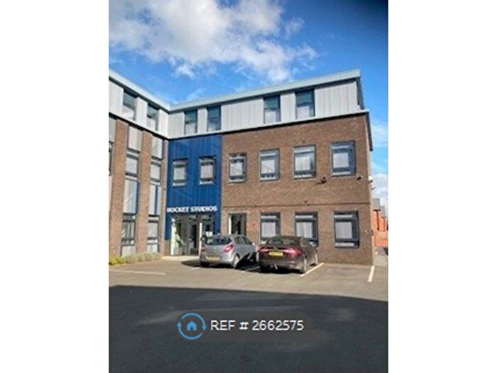 2 Bedroom Flat To Rent In Abbey Meadows, Leicester, LE4