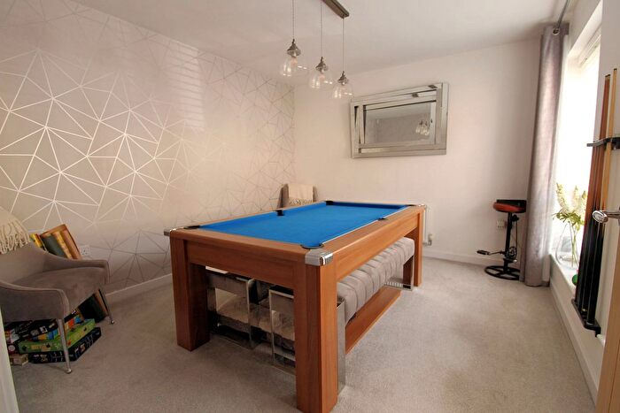 4 Bedroom Detached House For Sale In Biggleswade Road, Potton, Sandy, SG19