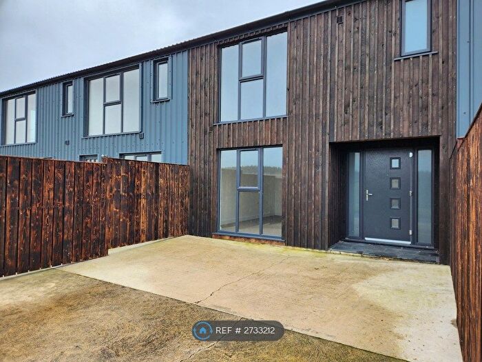 3 Bedroom Semi Detached House To Rent In Stoney Hill Barns, Launceston, PL15