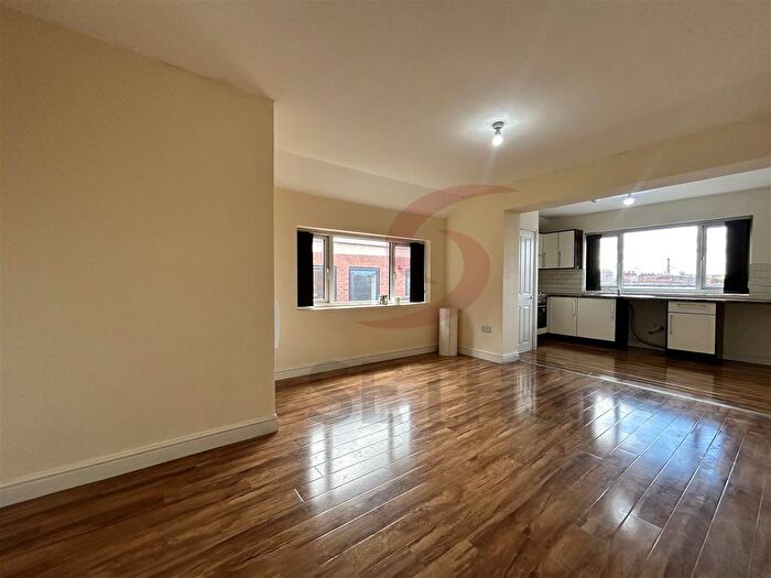 2 Bedroom Flat To Rent In Wand Street, Belgrave, Leicester, LE4