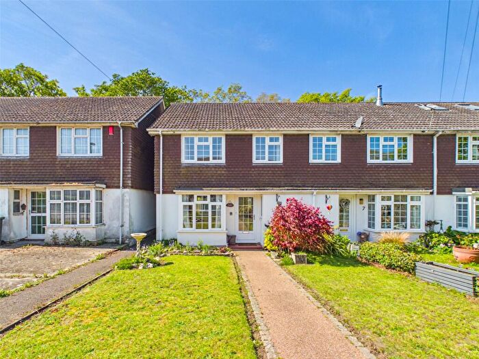 3 Bedroom End Of Terrace House For Sale In Crofton Close, Christchurch, Dorset, BH23