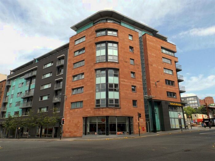 2 Bedroom Flat To Rent In High Street, Merchant City, G1