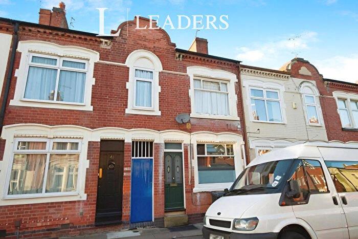 Flat To Rent In Latimer Street, LE3