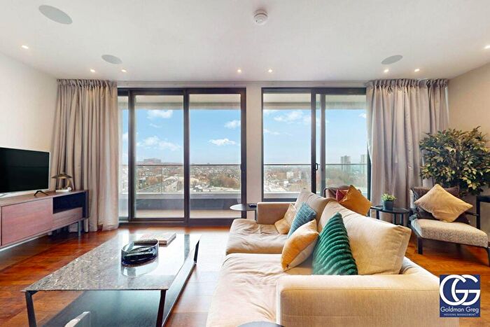 3 Bedroom Penthouse For Sale In Centre Heights, Finchley Road, London, NW3