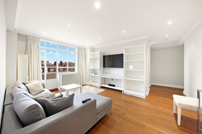1 Bedroom Flat To Rent In Harrow Lodge, St. Johns Wood Road, NW8