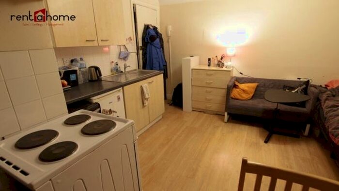 1 Bedroom Property To Rent In Homerton High Street, London, E9