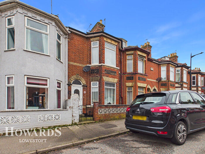 3 Bedroom Terraced House For Sale In Oxford Road, Lowestoft, NR32